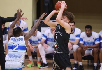 Akos Szentkuti va participa la un try-out pentru Basketball Braunschweig