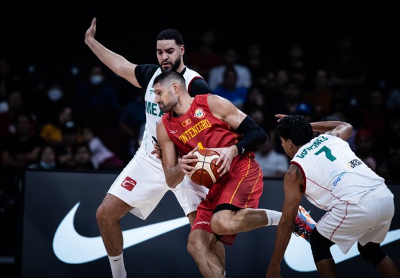 Performerii primei zile de la Campionatul Mondial