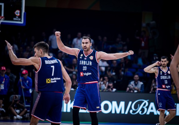 Serbia este prima națională calificată în semifinalele Campionatului Mondial