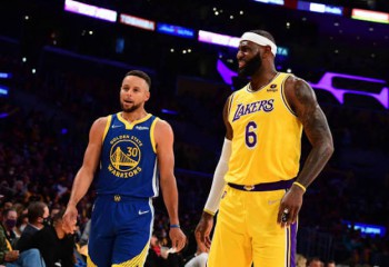 Presa americană anunță că LeBron, Curry, Durant și alte staruri vor să revină la națională