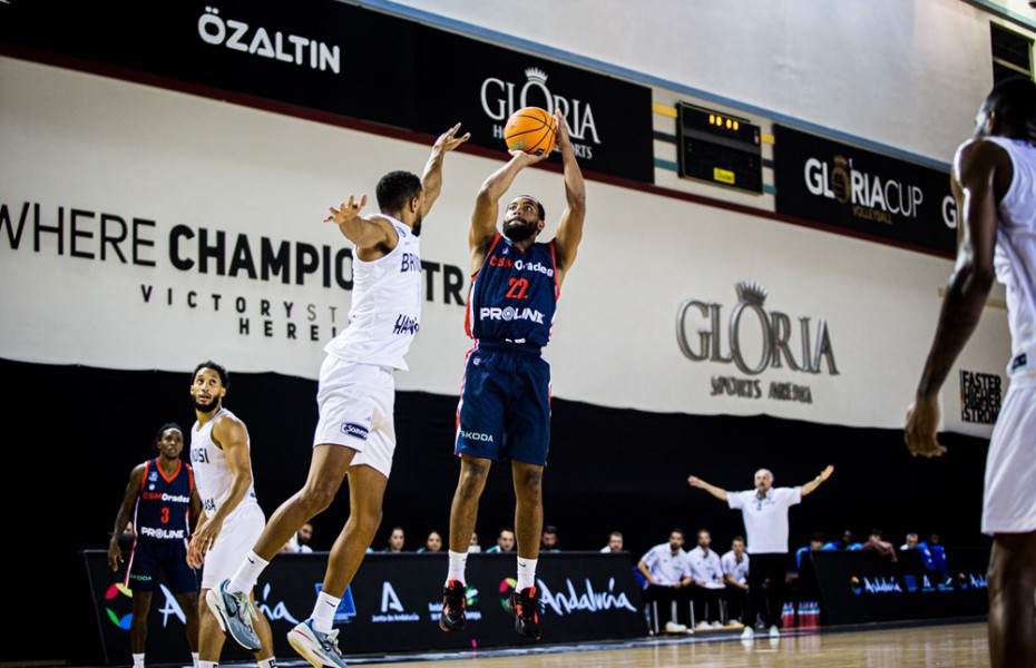 Brindisi o elimină pe CSM Oradea din preliminariile Basketball Champions League