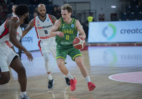 Pas greșit pentru CSM Oradea în prima etapă a grupelor din FIBA Europe Cup