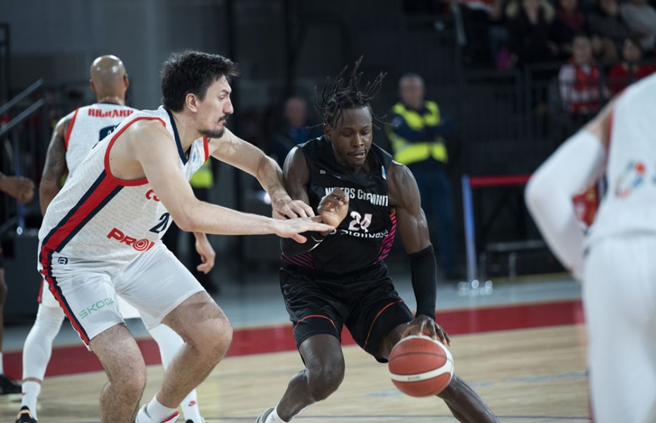 CSM Oradea joacă în devans meciul din etapa a 5-a din Top 16 al FIBA Europe Cup