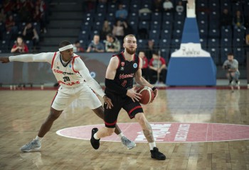 CSM Oradea pierde cu Varese și ratează calificarea în sferturile FIBA Europe Cup