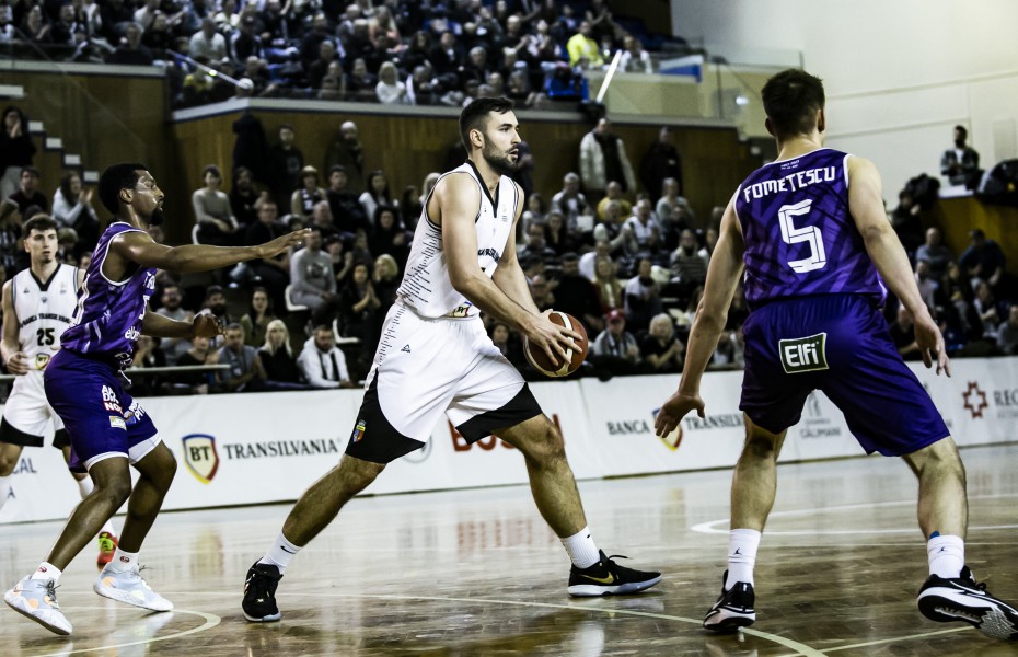 Mihai Silvășan și Emanuel Cățe au prefațat seria cu FC Argeș Basketball