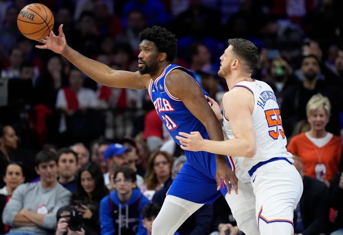 Joel Embiid a păstrat-o în viață pe Philadelphia 76ers în seria cu New York Knicks