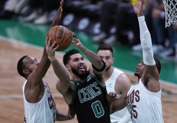 Boston Celtics, prima echipă calificată în finalele de conferință