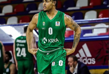 SCM Craiova l-a semnat pe Kendall Robinson, care în sezonul precedent a evoluat în Liga ABA