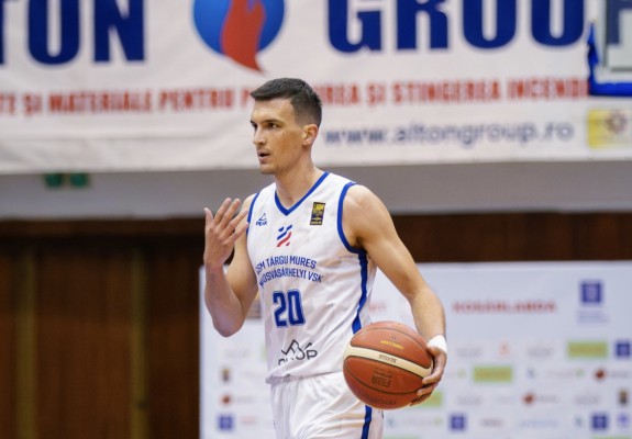 Pavle Reljic și-a prelungit contractul cu CSM Târgu Mureș până în 2026