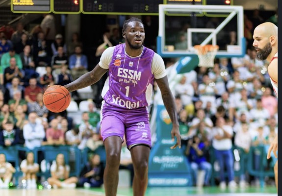DeAndre Pinckney sosește din Israel și va evolua pentru CS Vâlcea