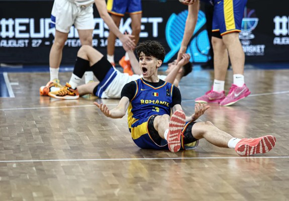 România dă o replică bună Greciei în al doilea meci de la U16 EuroBasket 2025