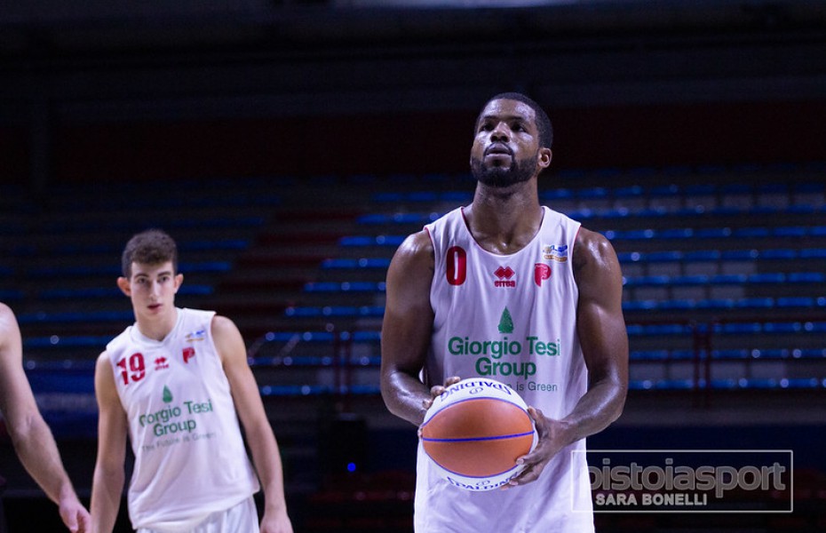 Derrick Marks, primul străin transferat de Dinamo București