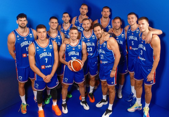 Lumea din baschetul românesc mizează la unison pe Serbia ca mare favorită la EuroBasket 2025