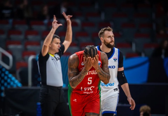 Marius Ciulin a oficiat meciul dintre Cehia și Portugalia de la EuroBasket 2025