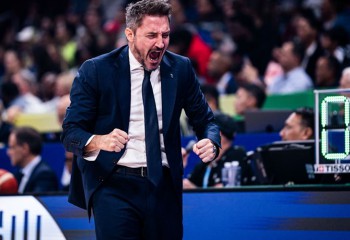 Selecționerul Italiei glumește pe seama lui Giannis: „E imposibil să-l oprim”