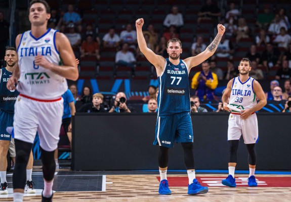 Slovenia este penultima națională calificată în sferturile EuroBasket