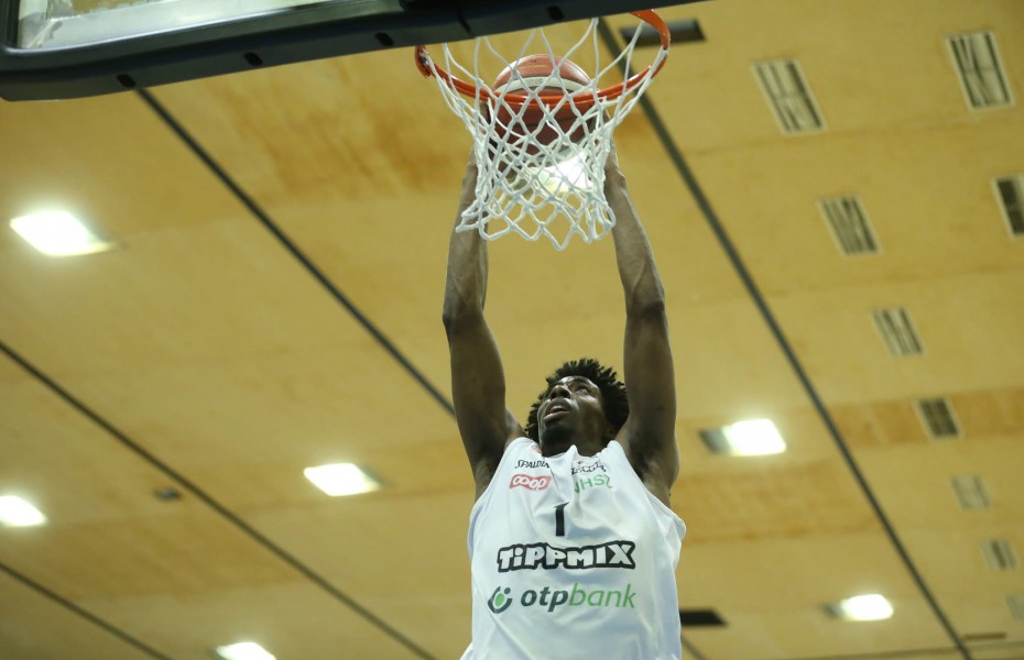 Marcus Lewis este noul jucător al lui Dinamo