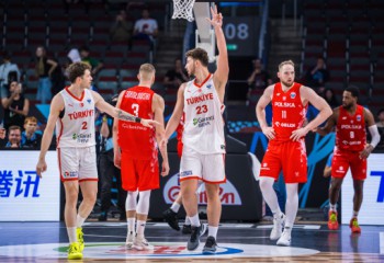 Turcia se califică în semifinalele EuroBasket, după un succes clar în fața Poloniei