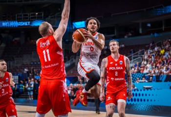 Turcia se califică în semifinalele EuroBasket, după un succes clar în fața Poloniei
