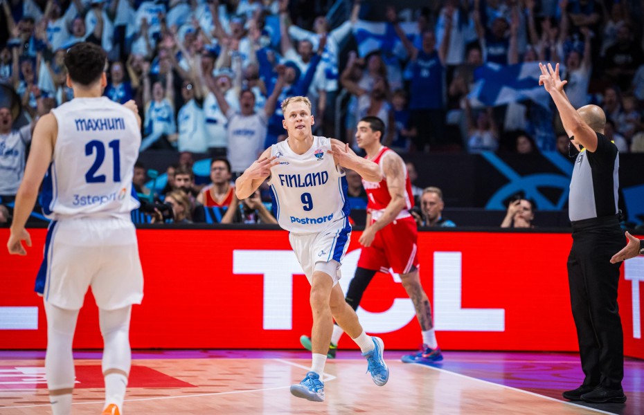 Finlanda s-a calificat pentru prima oară în istorie în semifinalele unui turneu major