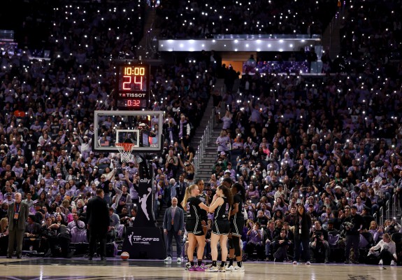 Revelația sezonului din WNBA, forțată să joace în play-off în altă arenă din cauza Laver Cup