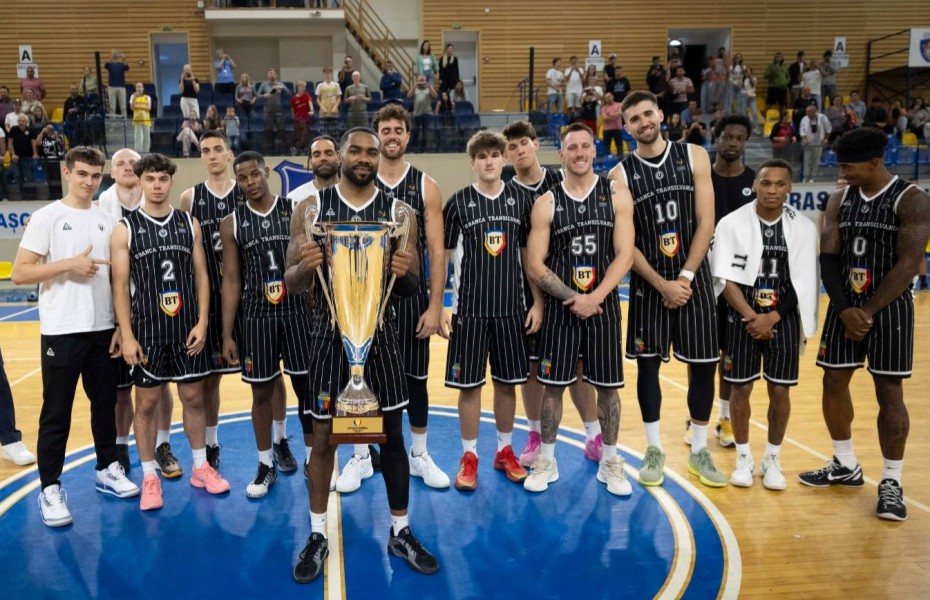 A 5-a Supercupă pentru U-BT, Mihai Silvășan în continuare neînvins în meciurile cu trofeul pe masă