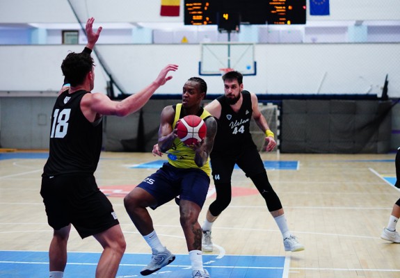Clubul Sportiv Vâlcea 1924, sancționat de către FIBA