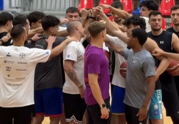 Steaua București a câștigat la mare luptă meciul tur al dublei cu CSM Ploiești