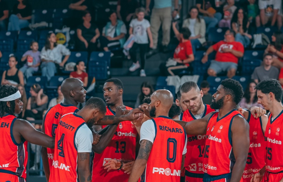 CSM Oradea tranșează pe final duelul de pe teren propriu cu Petrolul Ploiești