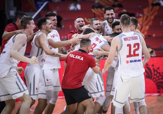 Polonia reușește o performanță extraordinară la Mondial și devine un exemplu pentru România