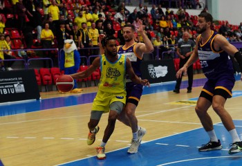 Cea mai dură înfrângere acasă din istoria recentă a CSU Sibiu, în campionat