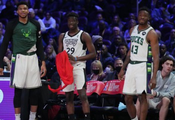 Încă unul dintre frații lui Giannis Antetokounmpo a semnat cu Milwaukee Bucks