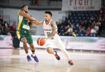 Jaizec Lottie a debutat pentru CSM CSU Oradea