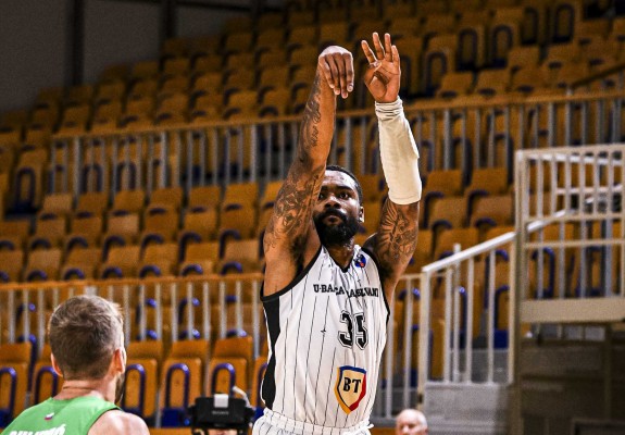 Patrick Richard și Trey Woodbury au prefațat partida cu BC Dubai din ABA League