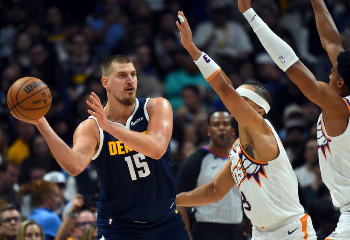 Denver Nuggets bifează prima victorie stagională, după un nou triple-double al lui Nikola Jokic