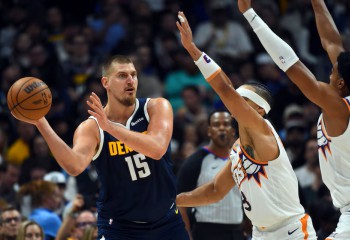 Denver Nuggets bifează prima victorie stagională, după un nou triple-double al lui Nikola Jokic