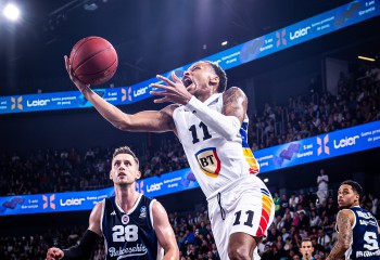 Daron Russell, principalul marcator al campioanei României în victoria cu Hamburg Towers