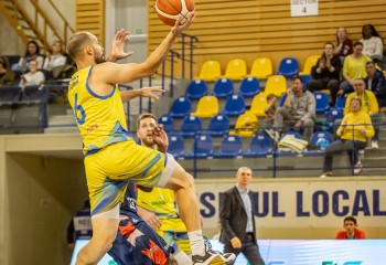 Corona Brașov, învinsă clar de AEK Larnaca în Europe Cup