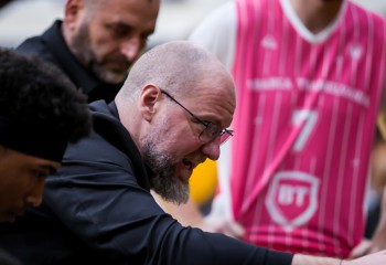 Mihai Silvășan: „Igokea este o echipă foarte puternică, cu o apărare agresivă, cu jucători foarte puternici”