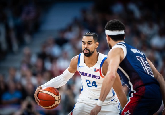 Prestație de top pentru Gian Clavell la debutul în Liga Națională de Baschet Masculin