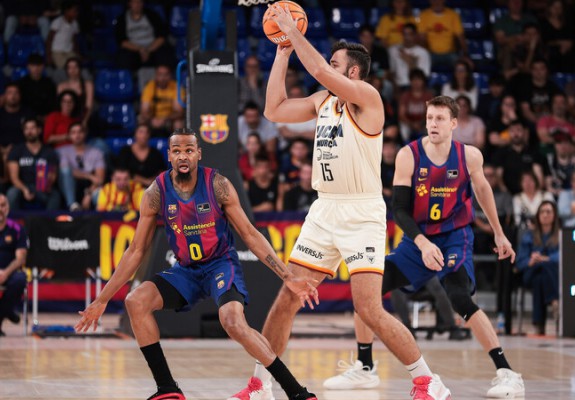 UCAM Murcia, echipa lui Emi Cățe, a reușit să obțină o victorie imensă pe terenul Barcelonei