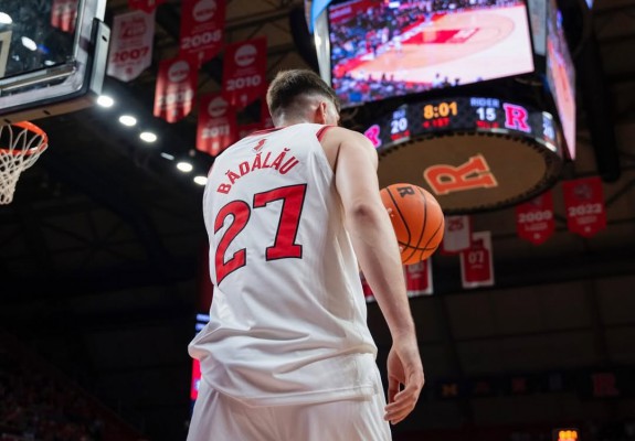 Denis Bădălău: „Nu am venit aici doar să admir istoria lor, am venit să o scriu pe a mea”