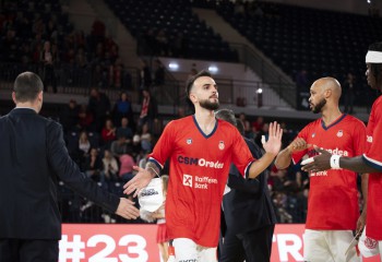 Victorie fără probleme pentru CSM Oradea împotriva Coronei Brașov