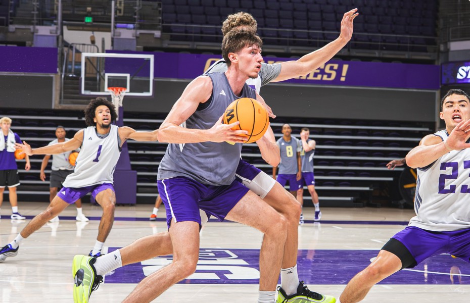 Motivul pentru care Christian Nițu nu a evoluat în noul sezon de NCAA pentru Washington Huskies