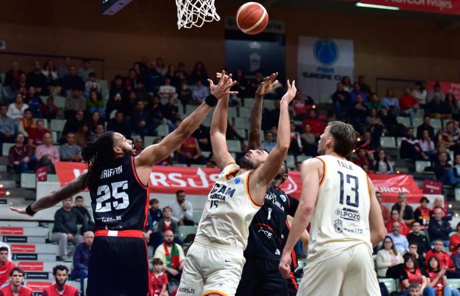 Emi Cățe și compania au terminat sezonul regulat din FIBA Europe Cup cu un succes muncit