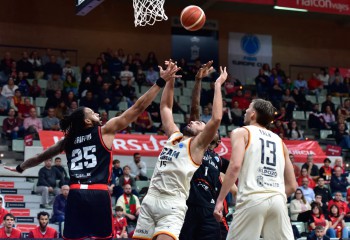 Emi Cățe și compania au terminat sezonul regulat din FIBA Europe Cup cu un succes muncit