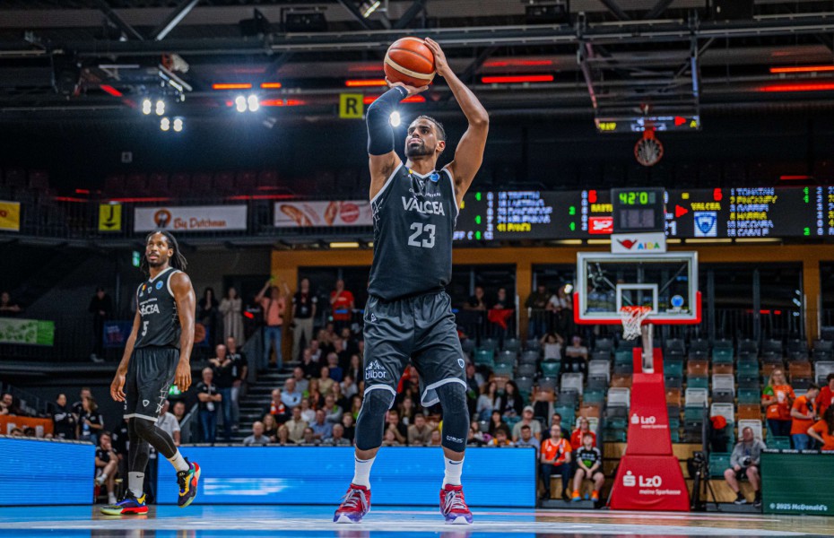 Gian Clavell se desparte de CS Vâlcea după doar o lună