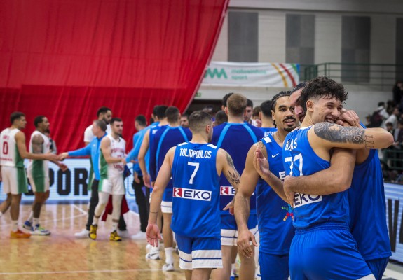 Grecia trece de Portugalia în deplasare și rămâne singura echipă neînvinsă în grupa României din preliminarii