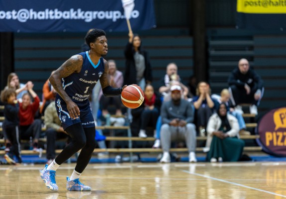 Voluntari câștigă la Craiova în capul de afiș al zilei din LNBM