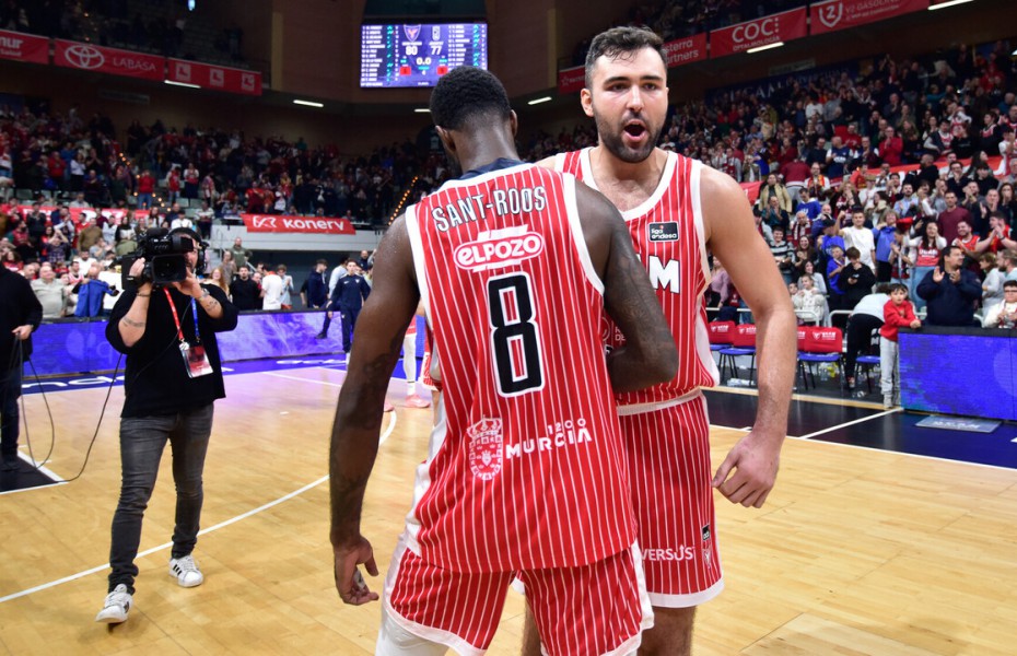 Emi Cățe, o nouă prestație remarcabilă pentru Murcia în Liga ACB. VIDEO